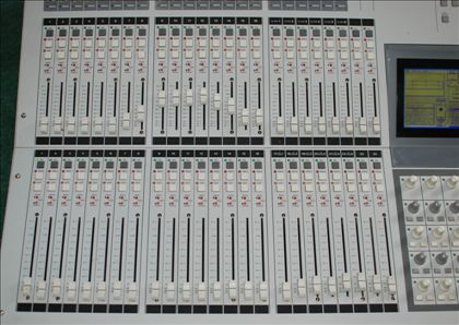 Tascam-TM-D8000 as seen